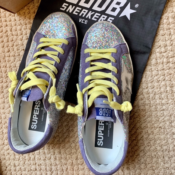 Golden Goose Shoes - GOLDEN GOOSE DELUXE BRAND, Superstar Sneaker